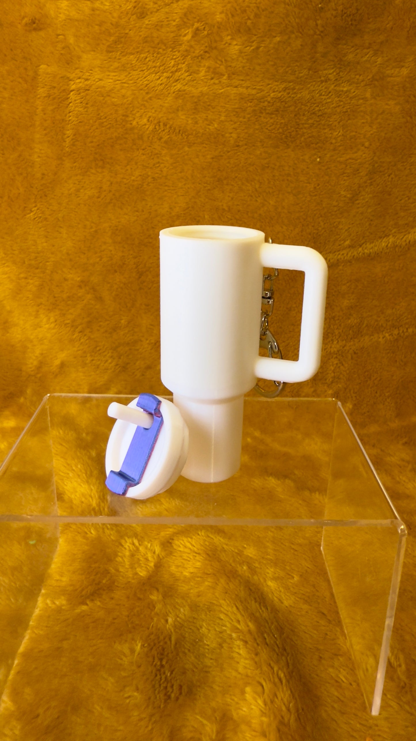 Tumbler keychain